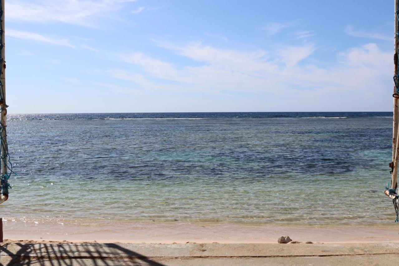 Belle'S Beach Resort Bolinao Extérieur photo